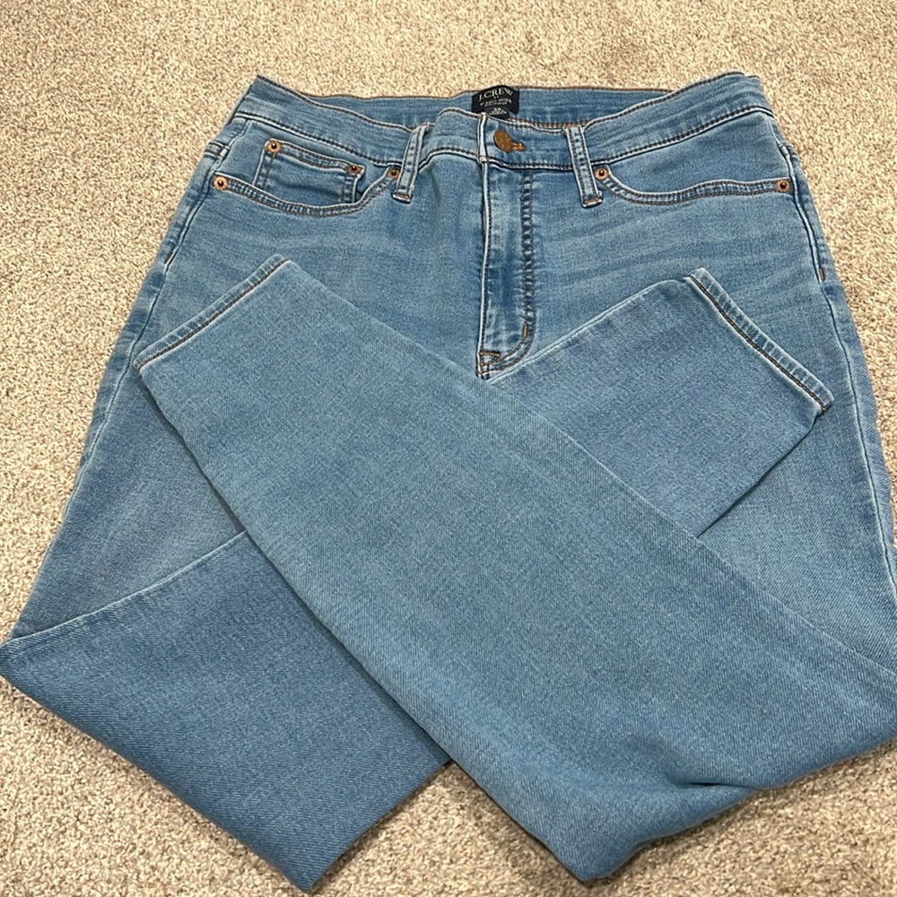 J. Crew 9” mid rise skinny jeans. Size 30